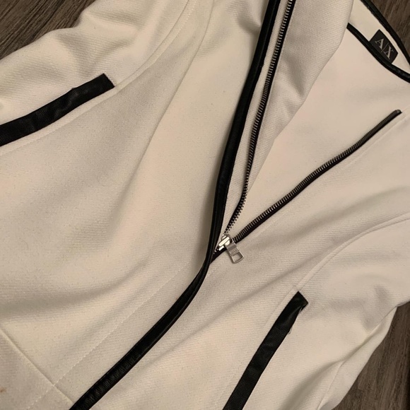 AX Armani Exchange White Jacket - Picture 4 of 4